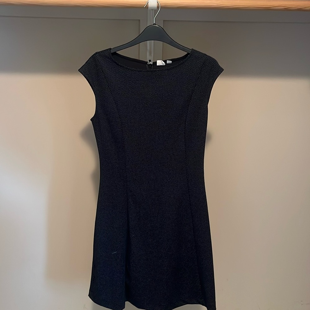 GAP Black Sheath Midi Dress Sleeveless Crew Neck